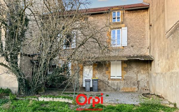 Maison à vendre    4 pièces •  Montmarault