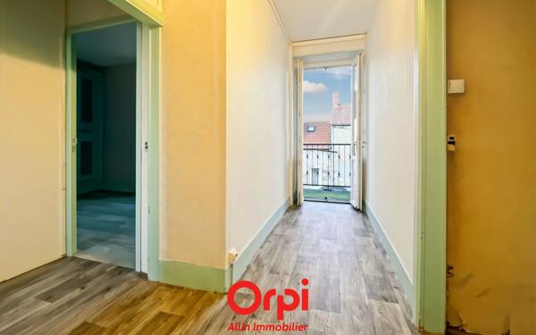 Maison à vendre    4 pièces •  Montmarault