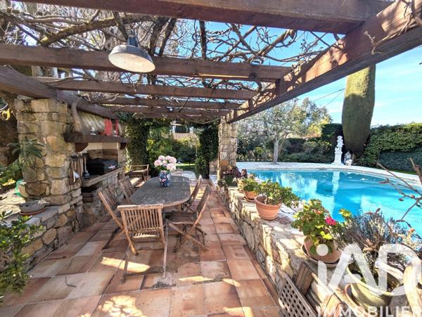 Maison à vendre 7 pièces 179 m² Mougins