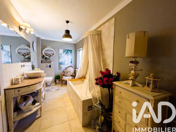 Maison à vendre 7 pièces 179 m² Mougins