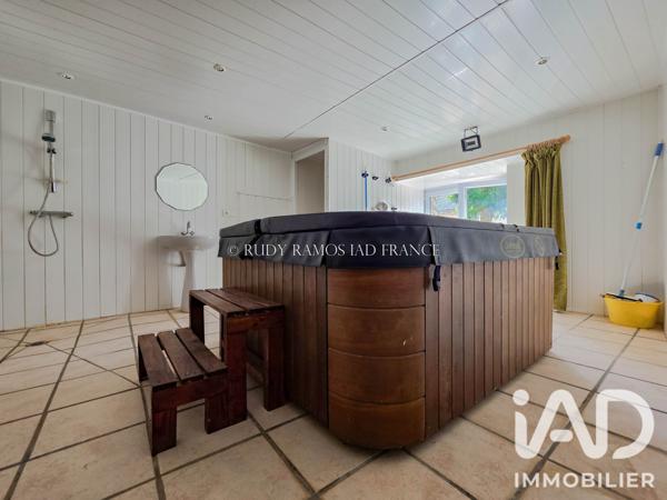 Maison à vendre 8 pièces 165 m² Sévérac d'Aveyron
