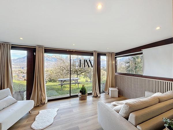 Chalet à vendre - entièrement rénovée avec vue panoramique lac et montagne - 8 pièces SEVRIER (74)