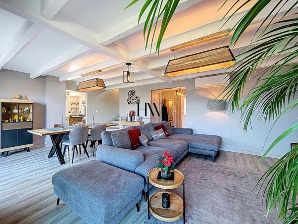 Chalet à vendre - entièrement rénovée avec vue panoramique lac et montagne - 8 pièces SEVRIER (74)