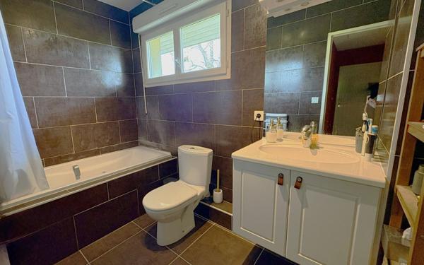 Maison à vendre    4 pièces • 95 m2 Divonne-les-Bains