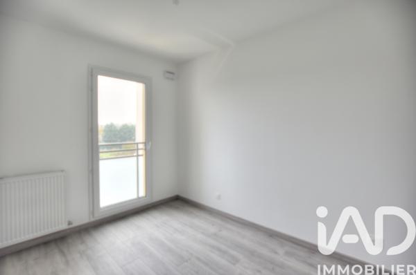 Appartement à vendre 3 pièces 64 m² Mennecy