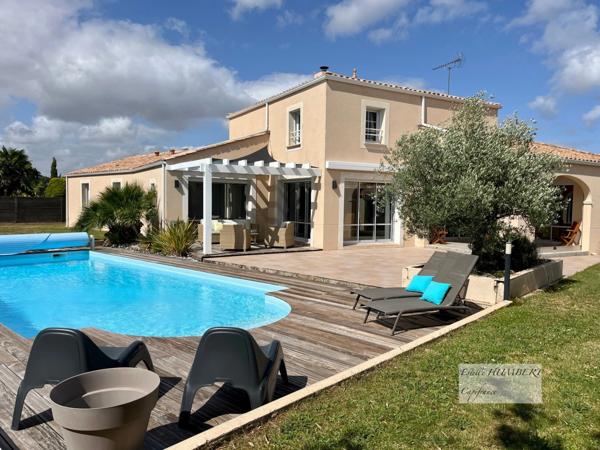 Maison 210m2, 6 pièces-3 garages (85)