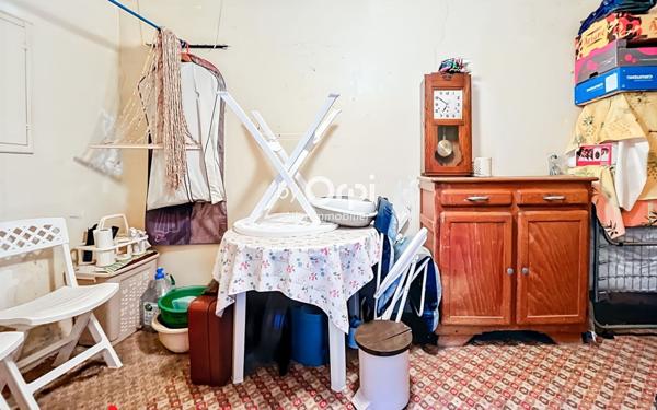 Maison à vendre    2 pièces •  Montmarault