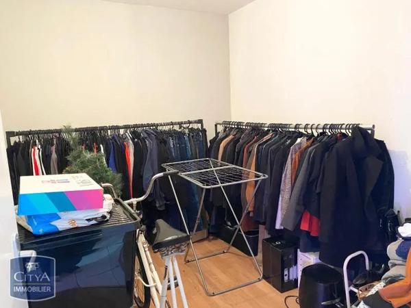 Appartement à louer 2 pièces 52.22m² Niort (79000)