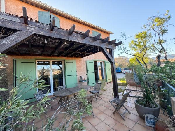 Maison Gardanne 4 pièce(s) 126 m2 - Bel extérieur - Aucun travaux à prévoir - Proche centre ville