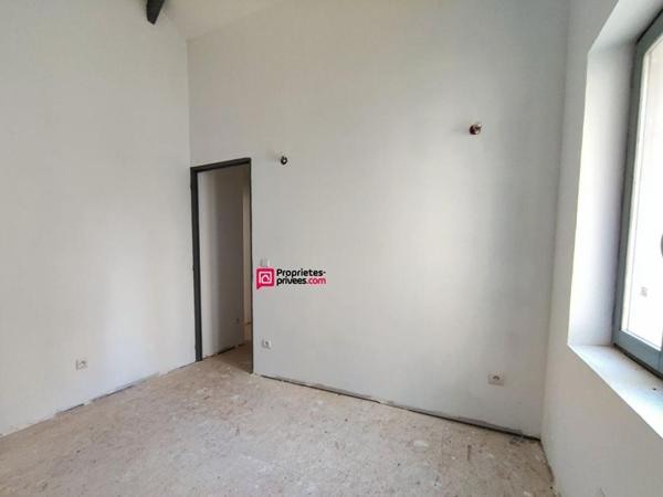 Maison T3 - 70 m² à rénover - 2 chambres  - Azille -  57 000