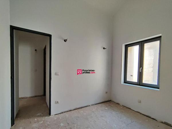 Maison T3 - 70 m² à rénover - 2 chambres  - Azille -  57 000