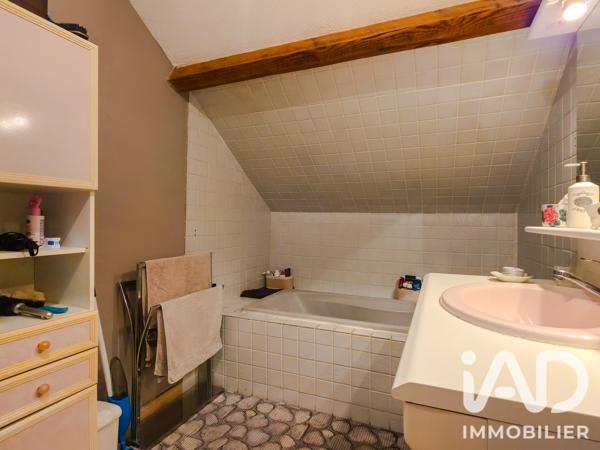 Maison à vendre 4 pièces 94 m² Flagnac