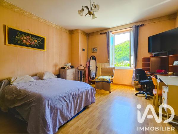 Maison à vendre 4 pièces 94 m² Flagnac