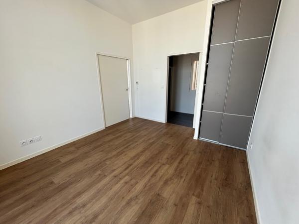 Location Appartement T2 - POITIERS - Centre Ville