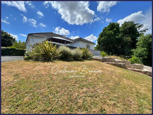 Maison à vendre 5 pièces de 129m², 3 chambres, suite parentale, SPA, garages à NOUAILLÉ-MAUPERTUIS 86340