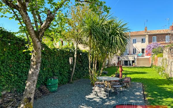 Maison à vendre    6 pièces •  Gaillac