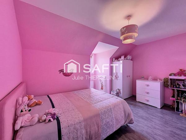 Maison 3 chambres garage attenant et double garage