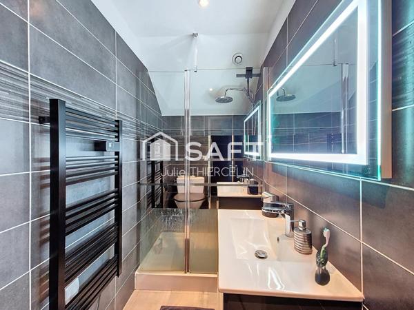 Maison 3 chambres garage attenant et double garage