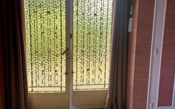 Maison à vendre    7 pièces •  Niort