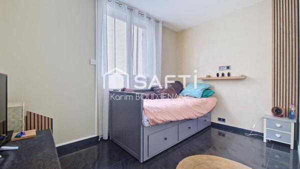 Individuelle, 3 chambres, dépendance, 445m2 de terrain...