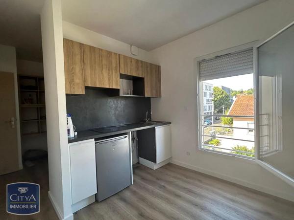 Appartement à louer 1 pièce 16.14m² Vénissieux (69200)