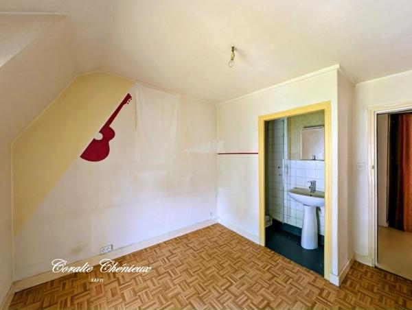 Immeuble de rapport avec jardin et garage
