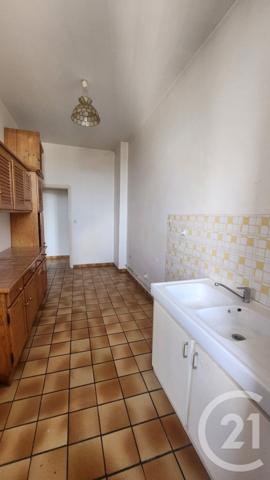 Appartement T3 à vendre  3 pièces - 79,60 m2 GOURDON - 46