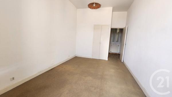 Appartement T3 à vendre  3 pièces - 79,60 m2 GOURDON - 46