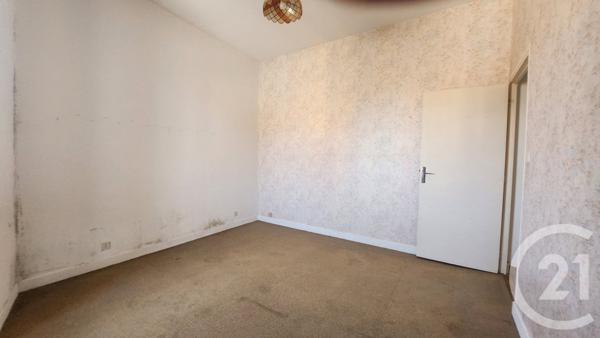 Appartement T3 à vendre  3 pièces - 79,60 m2 GOURDON - 46