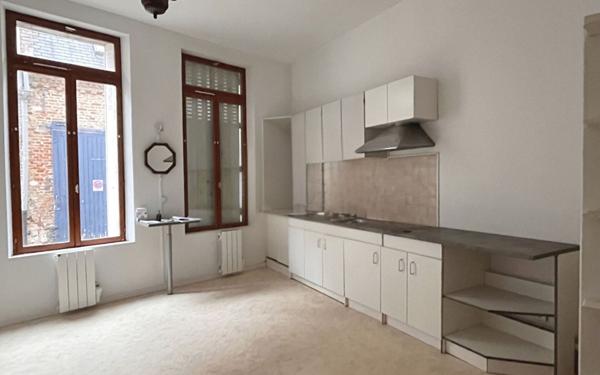 Appartement à louer    2 pièces •  La Fère
