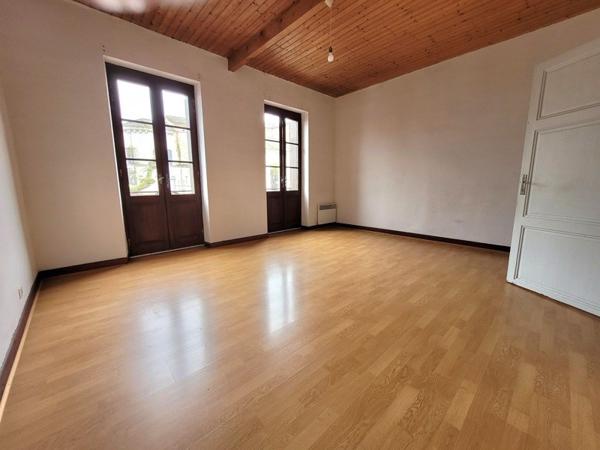 Maison à vendre |  Sainte-Livrade-sur-Lot |  3 pièces | 87 m²
