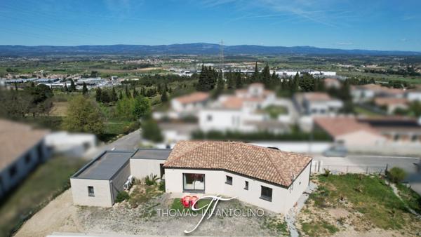 PLAIN PIED - VUE PANORAMIQUE - 3 CHAMBRES - SALLE DE BAINS - SALLE D'EAU