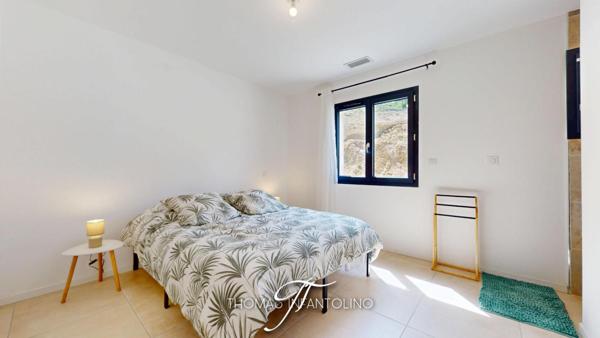 PLAIN PIED - VUE PANORAMIQUE - 3 CHAMBRES - SALLE DE BAINS - SALLE D'EAU