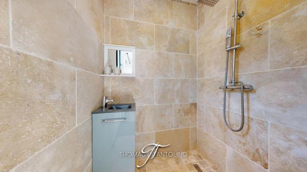 PLAIN PIED - VUE PANORAMIQUE - 3 CHAMBRES - SALLE DE BAINS - SALLE D'EAU