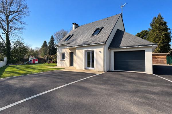 Maison 4 chambres avec vie de plain-pied, jardin et garage au calme près de Pluvigner