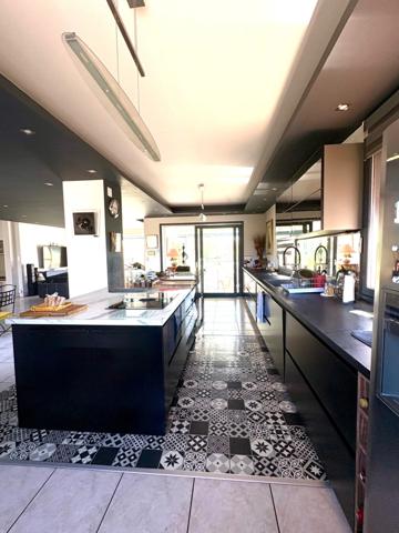 Maison à vendre 8 pièces proche de TARBES (65)