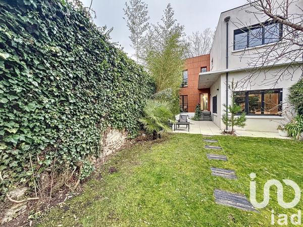 Maison d’architecte 5 pièces de 120 m² à Verrières-le-Buisson (91370)