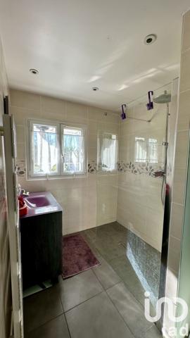 Maison à vendre 6 pièces 156 m² Sainte-Geneviève-des-Bois