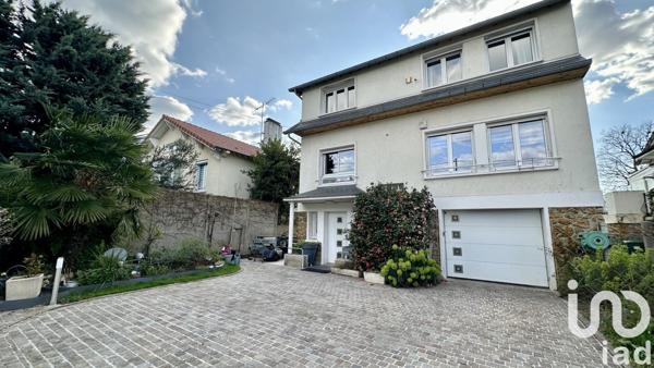 Maison à vendre 6 pièces 156 m² Sainte-Geneviève-des-Bois