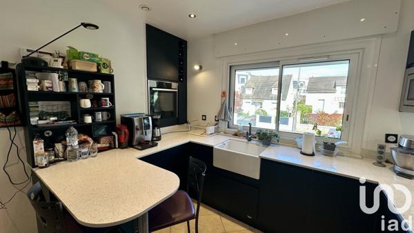 Maison à vendre 6 pièces 156 m² Sainte-Geneviève-des-Bois