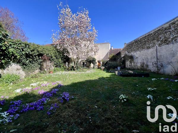 Maison 6 pièces de 120 m² à Tournan-en-Brie (77220)