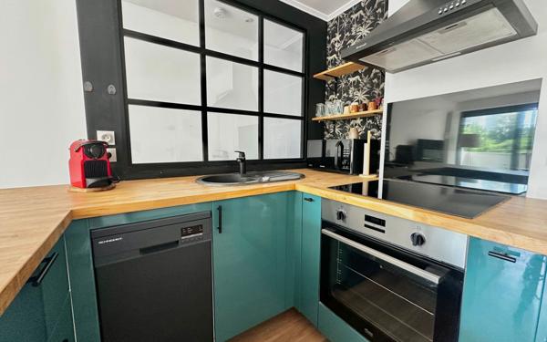 Appartement à vendre    2 pièces • 43 m2 Le Bouscat
