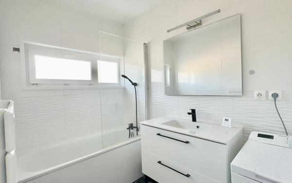 Appartement à vendre    2 pièces • 43 m2 Le Bouscat