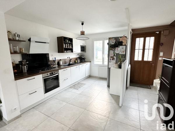 Maison à vendre 4 pièces 93 m² Vert-Saint-Denis