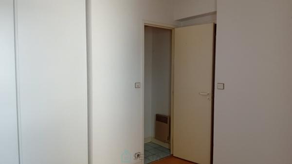 Appartement 2 chambres, plage et centre ville