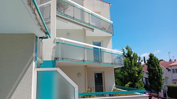 Appartement 2 chambres, plage et centre ville