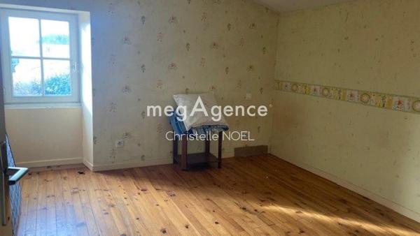 Maison à SAINTE-GEMME-LA-PLAINE, 85400 - 9 pièces 175m²