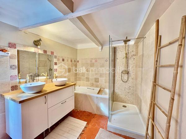 Maison de village de 160 m²