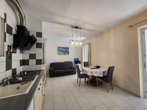 AVIGNON - RARE - MAISON AVEC POTENTIEL A VENDRE QUARTIER DES SOURCES