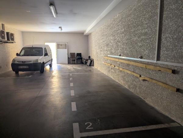 Appartement
         3 pièces
        - 62 m² 198 000 € *